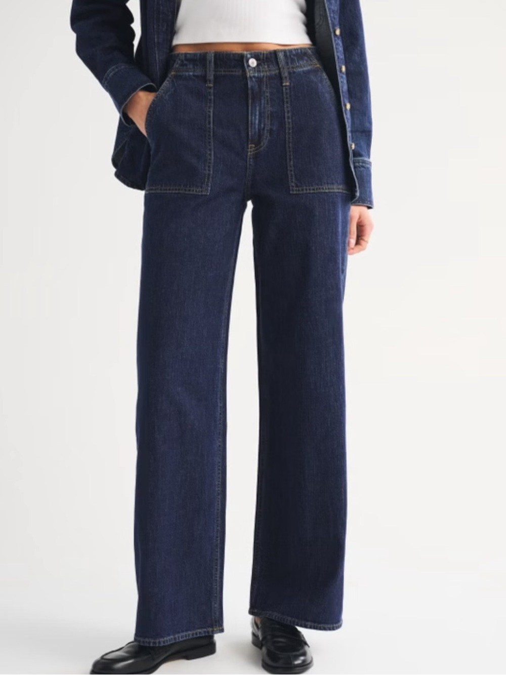 A&F Linen-Blend High Rise Wide Leg Jeans, Size 28